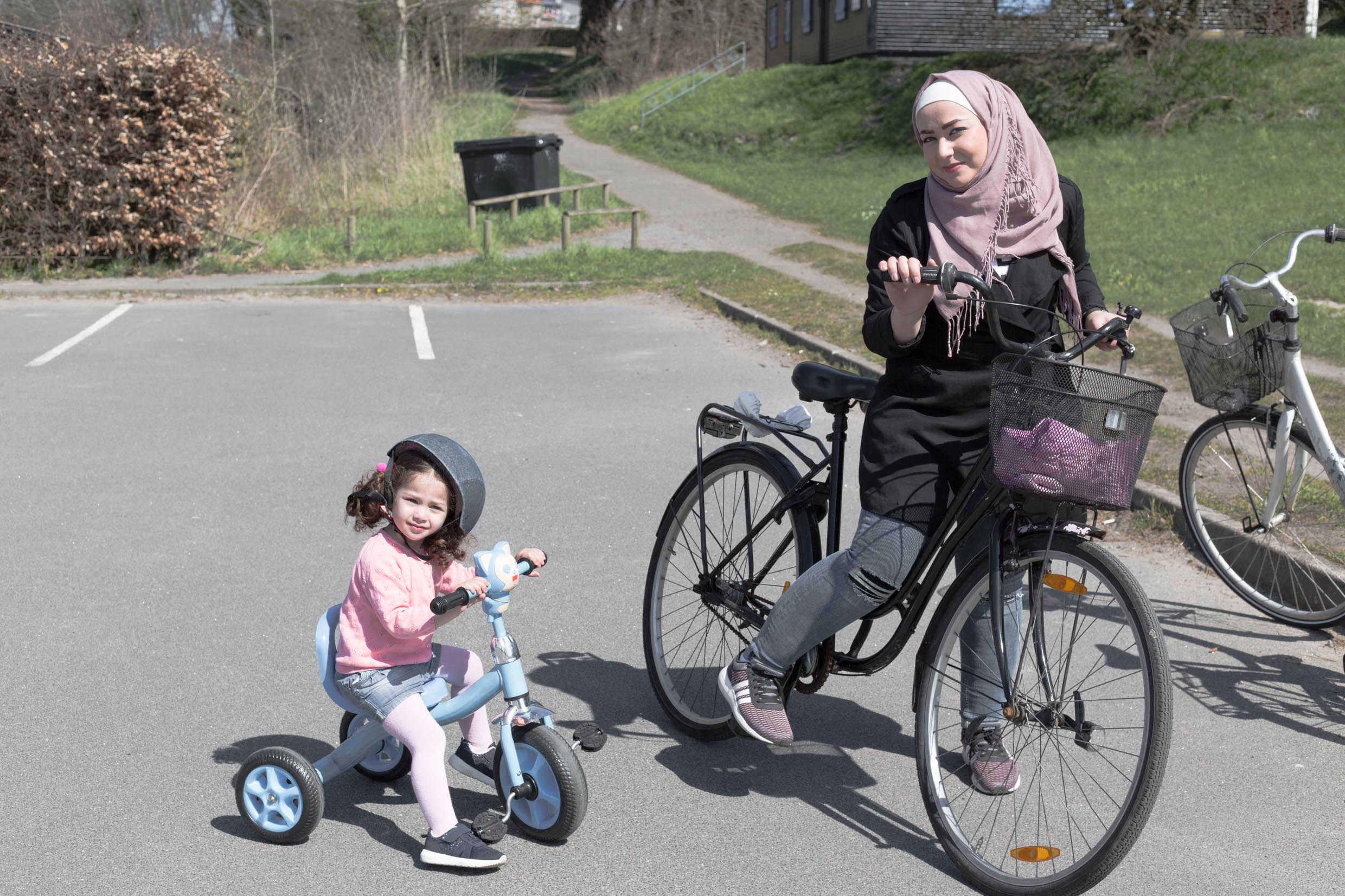 Wael's wife and daughter